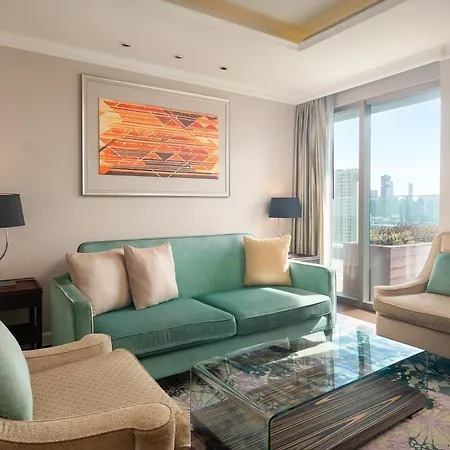 Radisson Blu Plaza Bangkok Hotel Exterior photo