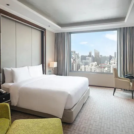 Radisson Blu Plaza Bangkok Hotel Exterior photo