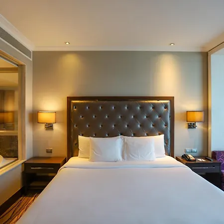 Radisson Blu Plaza Bangkok Hotel Exterior photo