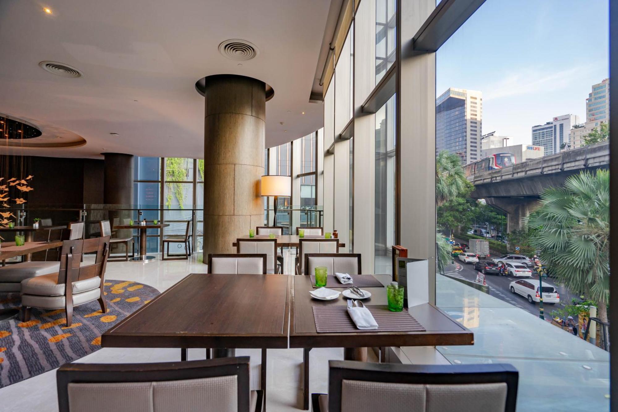 Radisson Blu Plaza